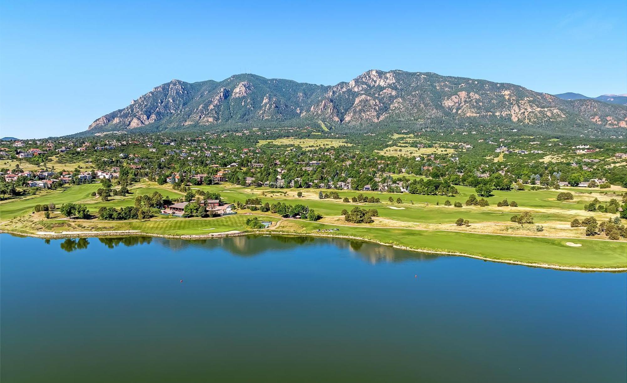 Cheyenne Mountain Resort, A Destination By Hyatt Hotels Colorado Springs Exterior foto