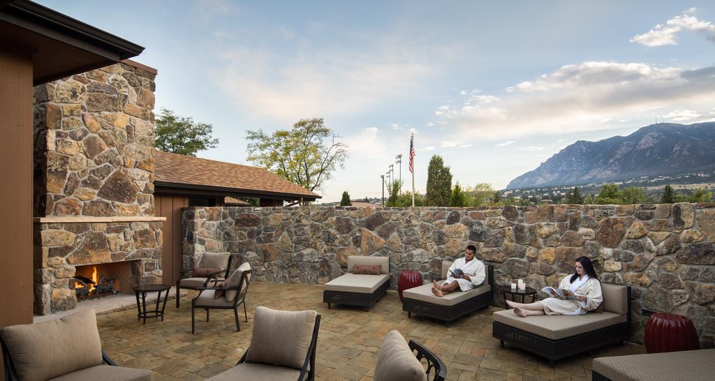 Cheyenne Mountain Resort, A Destination By Hyatt Hotels Colorado Springs Exterior foto